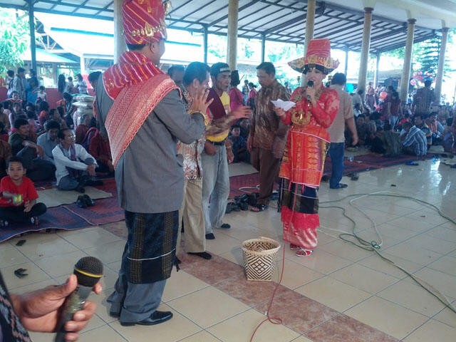 Pernikahan Adat Suku Karo
