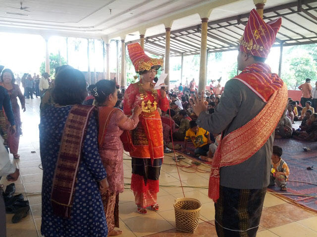 Pernikahan Adat Suku Karo