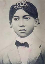 KISAH MASA KECIL SOEKARNO YANG BANDEL DAN TIDAK PINTAR