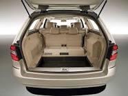 Bercinta dalam mobil (sik asik +pict)