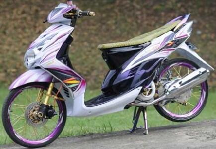 Motor dan kecepatan nya gan :D (yang seneng motor masuk)