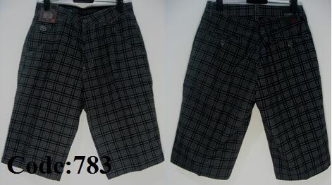 CELANA PENDEK TRENDY