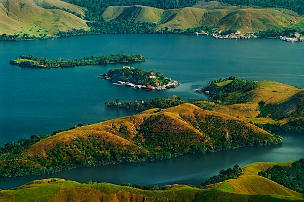 Mengenal Wisata Pulau Papua