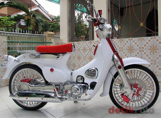 Koleksi motor dari yang cool ampe yang clasic (pecinta motor masuk)