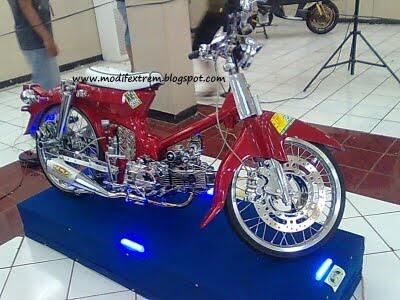 Koleksi motor dari yang cool ampe yang clasic (pecinta motor masuk)