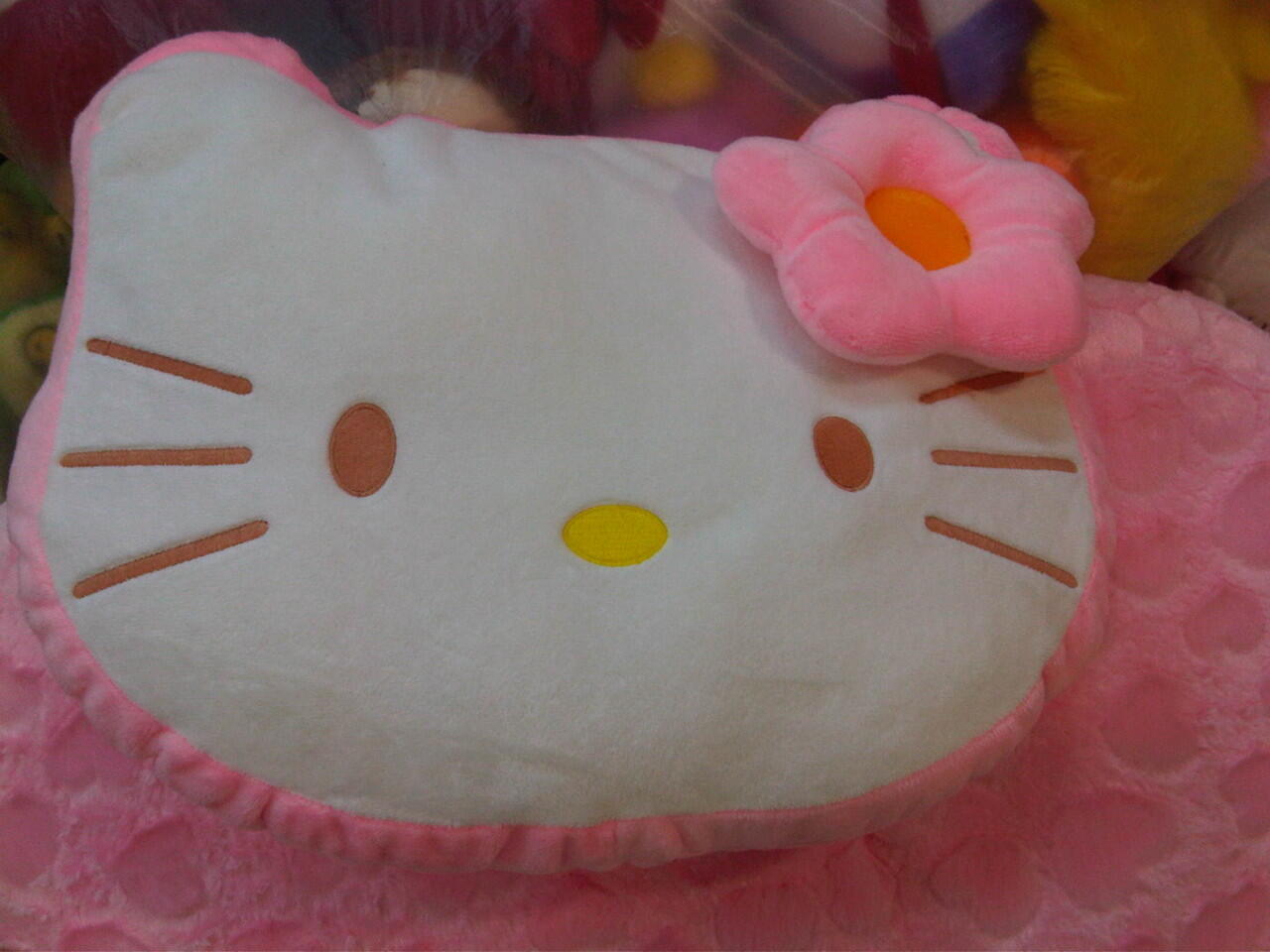 Boneka bermacam bentuk & ukuran