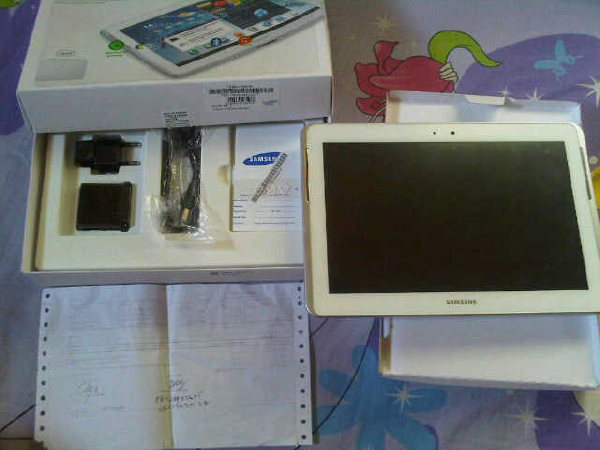 JUAL Samsung P5100 Galaxy Tab 2 10.1 Putih. DEPOK !!!