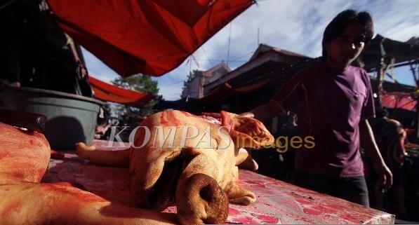 Ngeri Gan!! Pasar Ekstrem di Sulawesi Utara. Wohow!! &#91;PIC&#93;