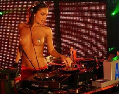 DJ Wanita Paling Cantik dan Sexy di Russia