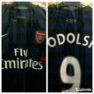 jersey arsenal away size M+podolski+double bpl 2012-2013