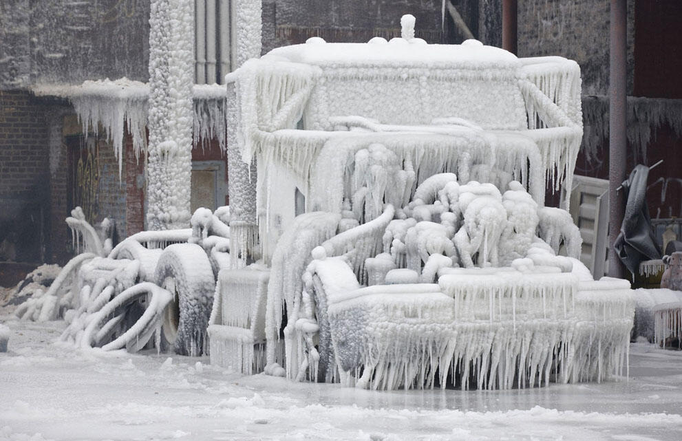 Foto Foto Kota Chicago yang membeku