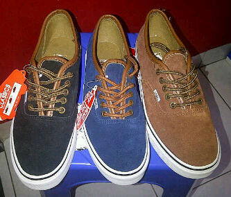 Ready All Vans Poplite,Autentic,Era 59, California (Sued & Kanvas ) & Solgum ...Murah