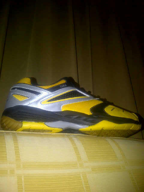 "AMITY" Shoes