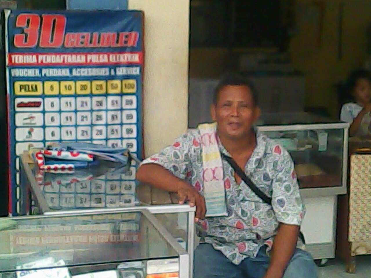 ETALASE HP BEKAS + ISI MURAH