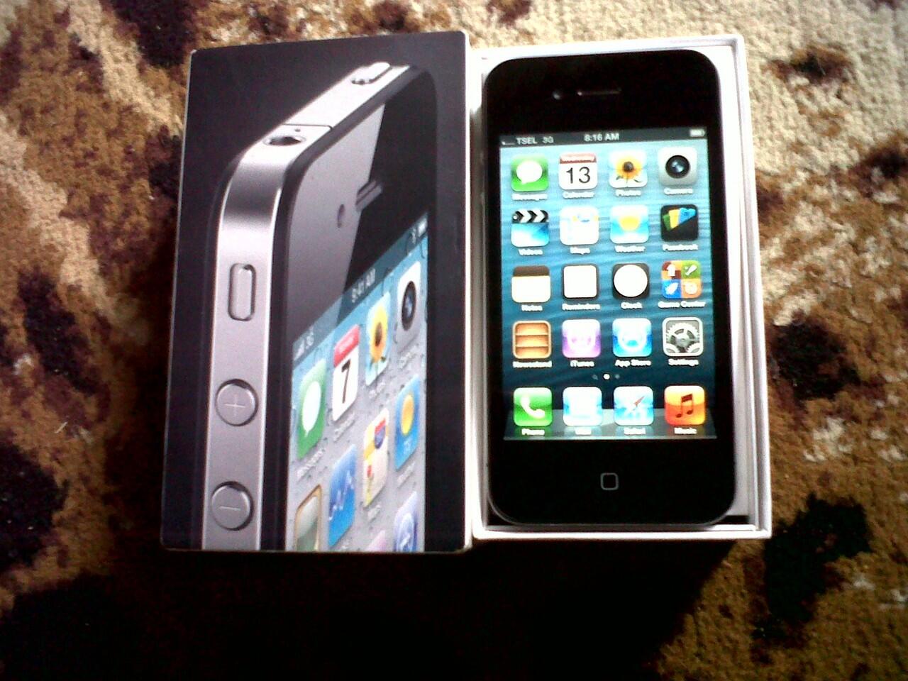 jual iphone 4g 16gb FU gsm black mulus dan lengkap bandung!!