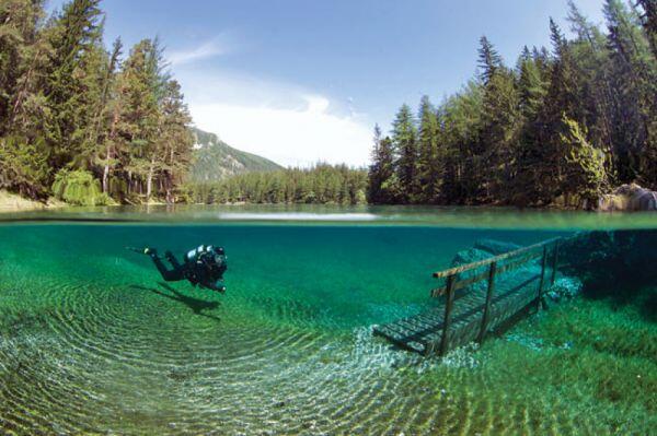 keindahan taman bawah air Green Lake Tragoess, Austria ( fenomena alam )