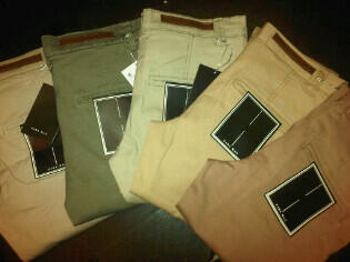 SELLING CHINO FOR MEN> ZARA AND CHEAPMONDAY.GRADE ORI MURMER !!