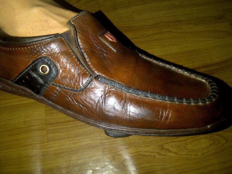 Sepatu watchout size 43 BU