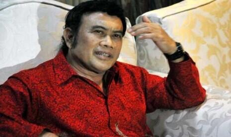 (Indonesia bergoyang) Rhoma Irama Siap Kokohkan NKRI Lewat Musik Dangdut