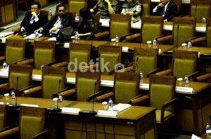 5 Tingkah Terpuji Anggota DPR Yang Patut Di Contoh ??