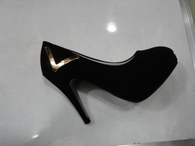grosir sepatu dan sendal0