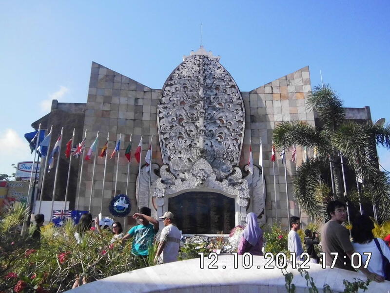 BALI OOHHH BALI....