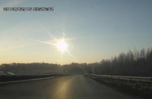  Meteor Terjang Bumi, 400 Orang luka2 di chelyabinsk impact 02/15/13 hari ini