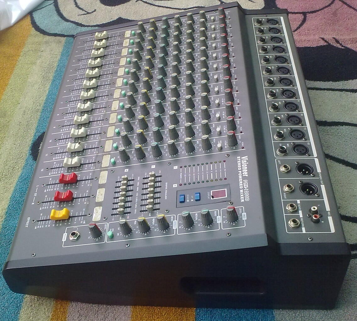 Power Mixer Visioneer 12 CH Full/Effect Vocal
