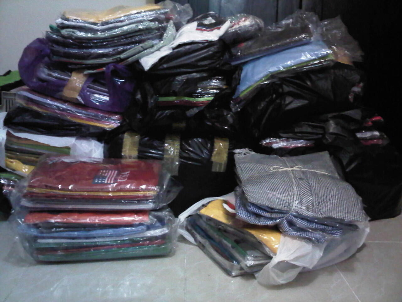 Menyambut Lebaran ... Baju Polo Giordano Fredperry, Celana zara Siap Untuk Anda