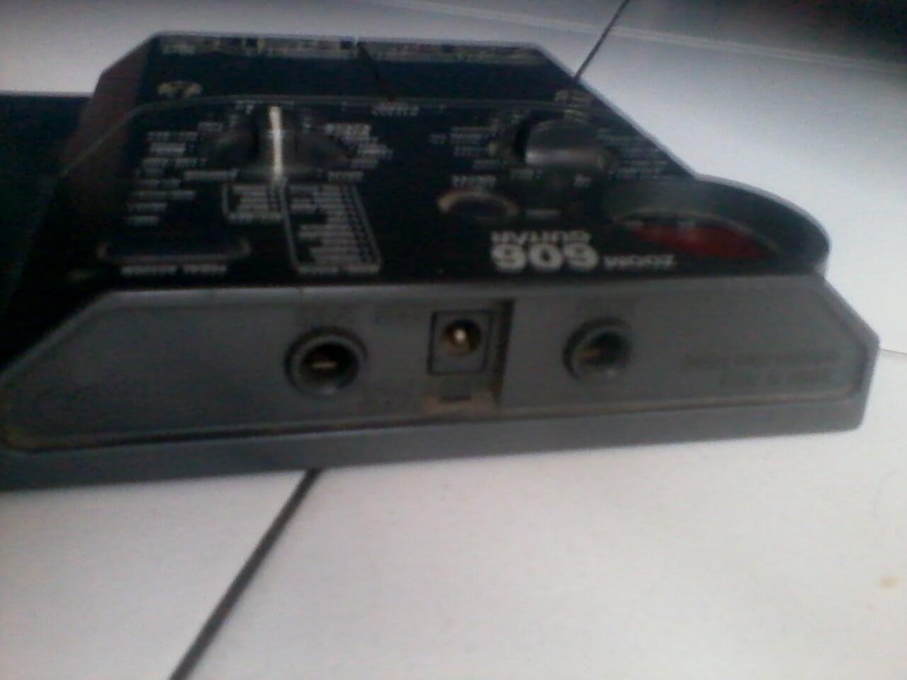 ### DI JUAL EFEK GUITAR DIGITAL ZOOM 606 ###