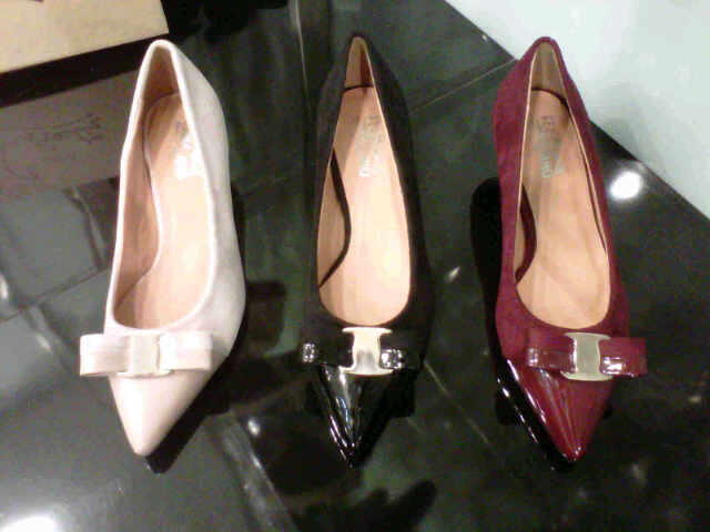 NEW ARRIVAL MANDYS & CLRATETTE SHOES FEB 2013