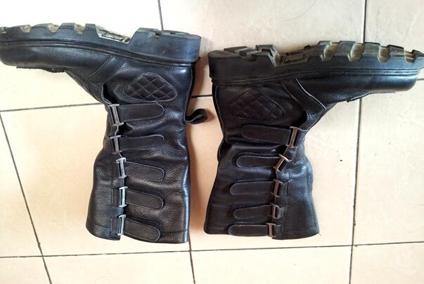 Jual : Sepatu Boot Kulit (cocok buat manggung)