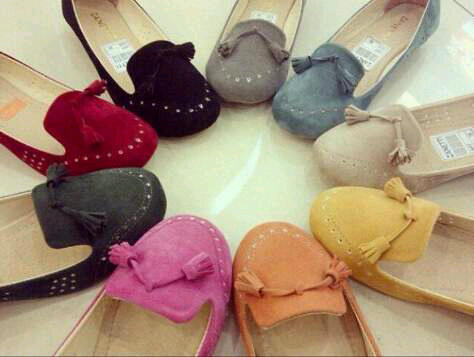 ALL VINTAGE FLATSHOES, PLATFORMS, BOOTS HERE ONLY 90 RIBU - 200 RIBU