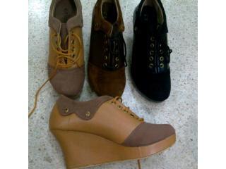 ALL VINTAGE FLATSHOES, PLATFORMS, BOOTS HERE ONLY 90 RIBU - 200 RIBU
