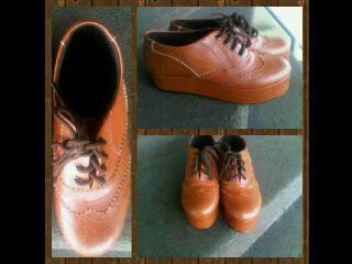 ALL VINTAGE FLATSHOES, PLATFORMS, BOOTS HERE ONLY 90 RIBU - 200 RIBU