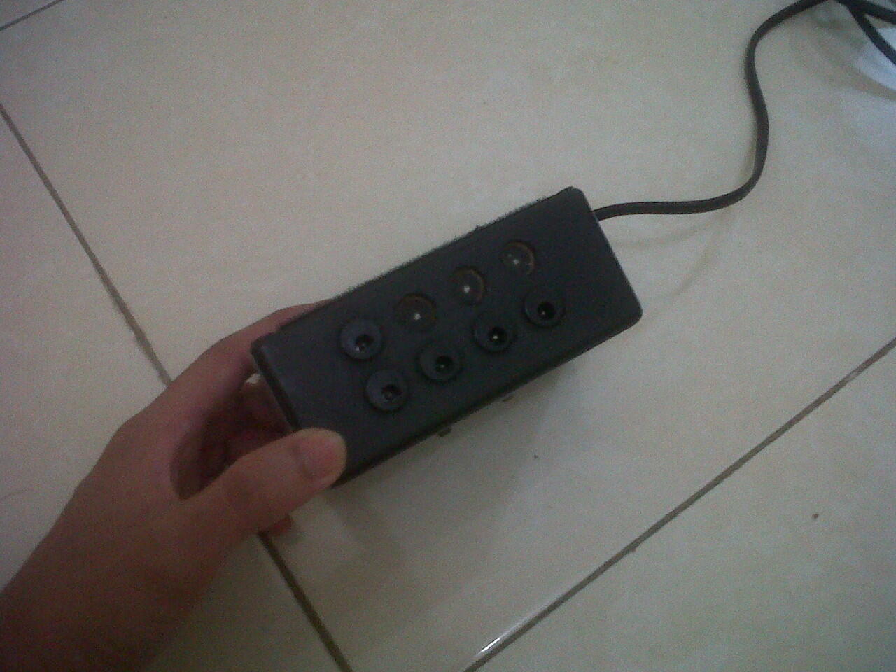 adaptor efek murah bagus bisa nyalain 5 efek 9 volt