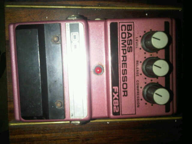 Efek Bass Compressor