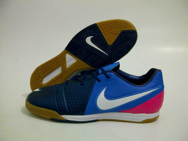 Sepatu Futsal Replika Murah ,ADIDAS dan NIKE