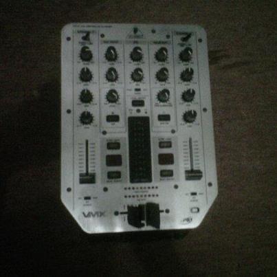 Mixer Scratch Behringer vmx 200 Semarang