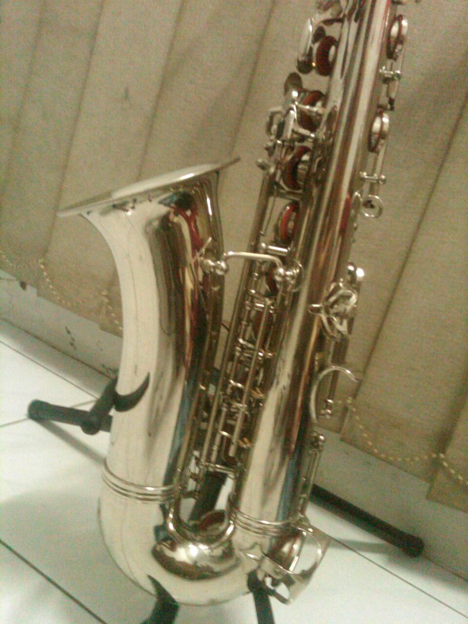 dijual SAXOPHONE WERIL