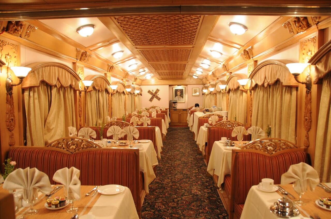 &quot;Maharaja's Express&quot; Kereta Api Termewah Dari India