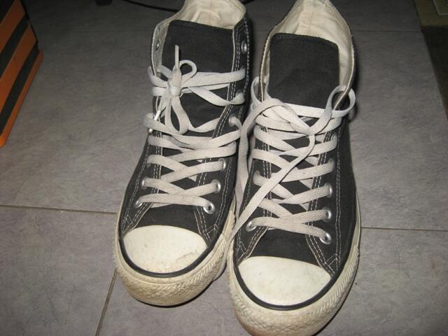 ORIGINAL CONVERSE CLASSIC CANVAS & VANS - PICT LENGKAP MURAAAH