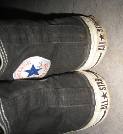 ORIGINAL CONVERSE CLASSIC CANVAS & VANS - PICT LENGKAP MURAAAH