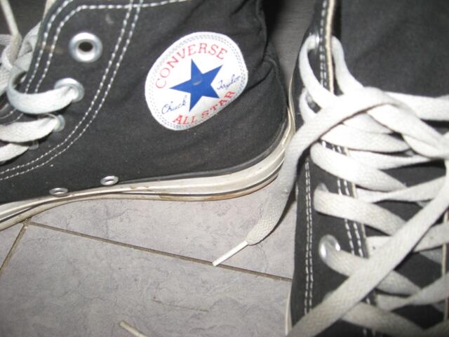 ORIGINAL CONVERSE CLASSIC CANVAS & VANS - PICT LENGKAP MURAAAH