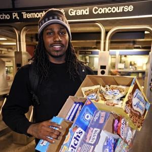 Jualan Permen Penghasilan Cowok Ini Rp 500 Juta ??? WOOW