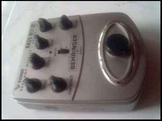 FOR SALE CAJON + EFEK BASS ZOOM 506+ BDI BEHINGER