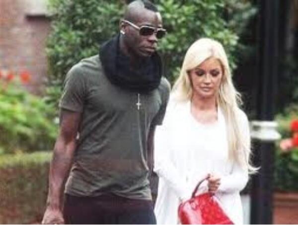 Cantiknya mantan pacar balotelli