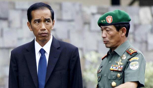 ( Mulai kelihatan Aslinya ) Ahok Menilai Jokowi Kurang Galak