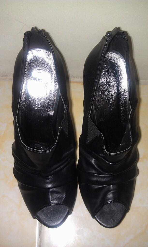 CHARLES & KEITH, MARIE CLAIRE SHOES 2nd EXCELLENT CONDITION