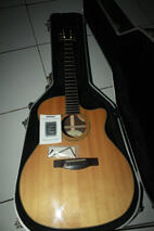 Fender semi / electric Grand Auditorium 45SCE Natural
